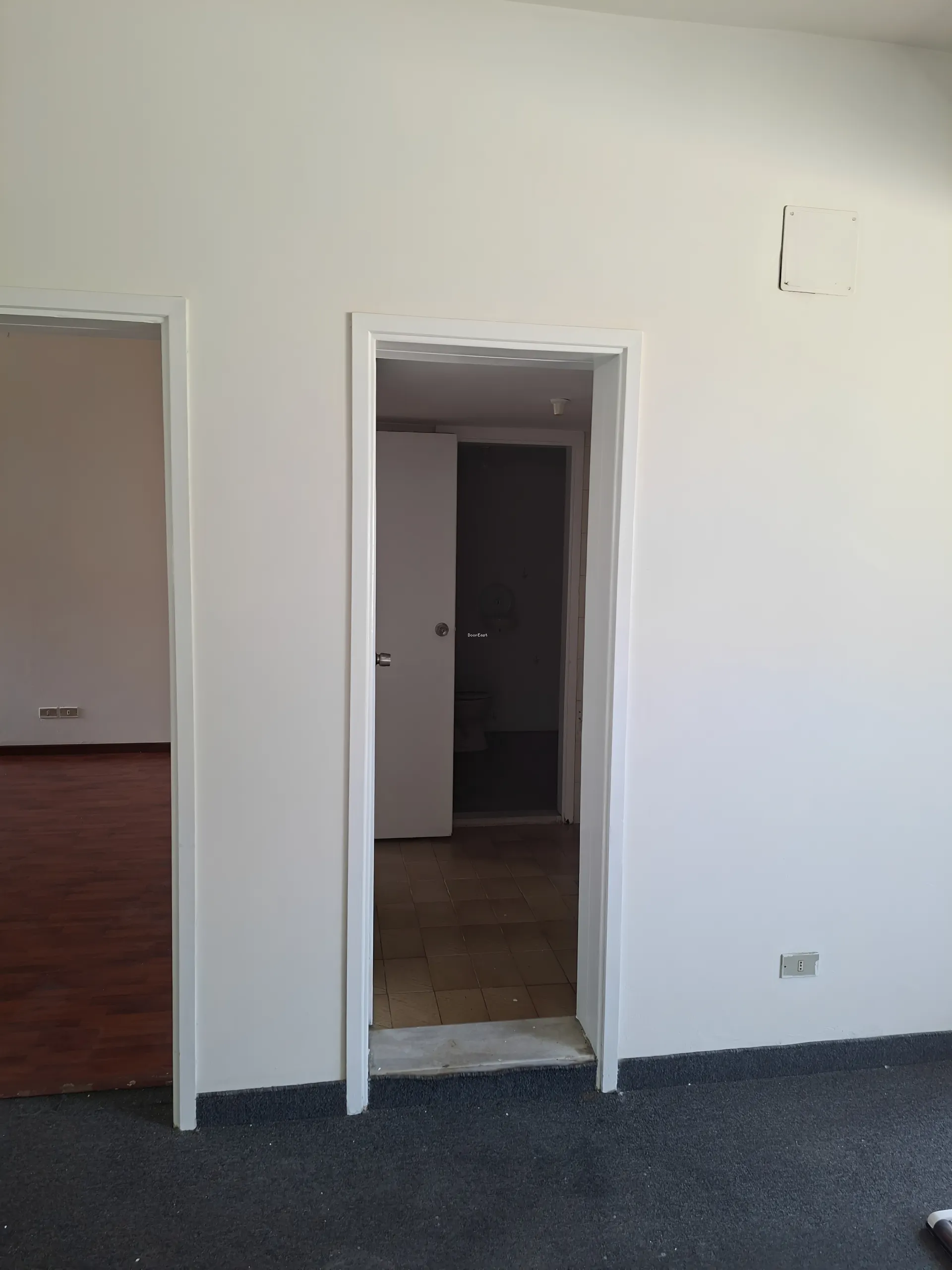 Office for rent in Byblos