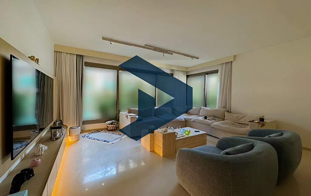 Apartment for sale in Ain Al Mraiseh, Beirut, Lebanon - 3 bed, 4 bath