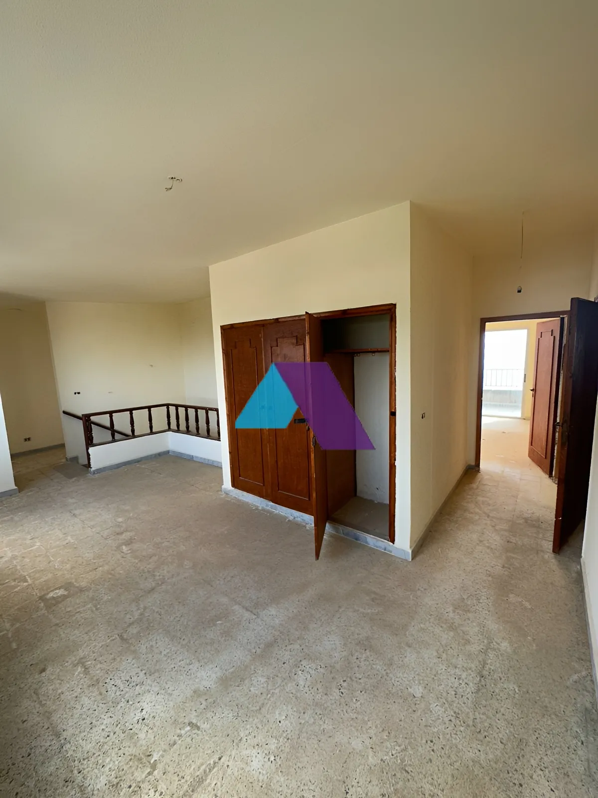 Apartment for Sale in Ras Osta