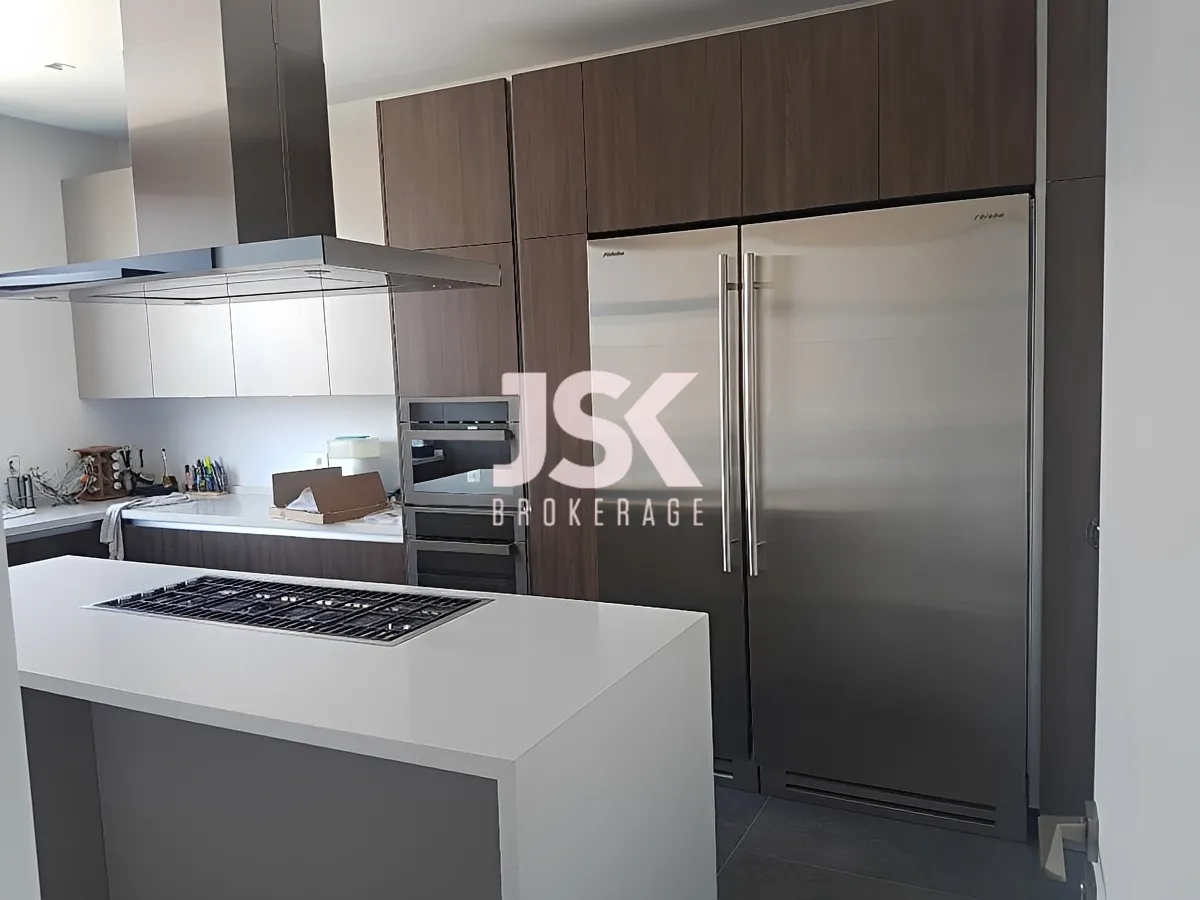 Duplex for Sale in Badaro, Beirut, Lebanon - 3 bed, 5 bath