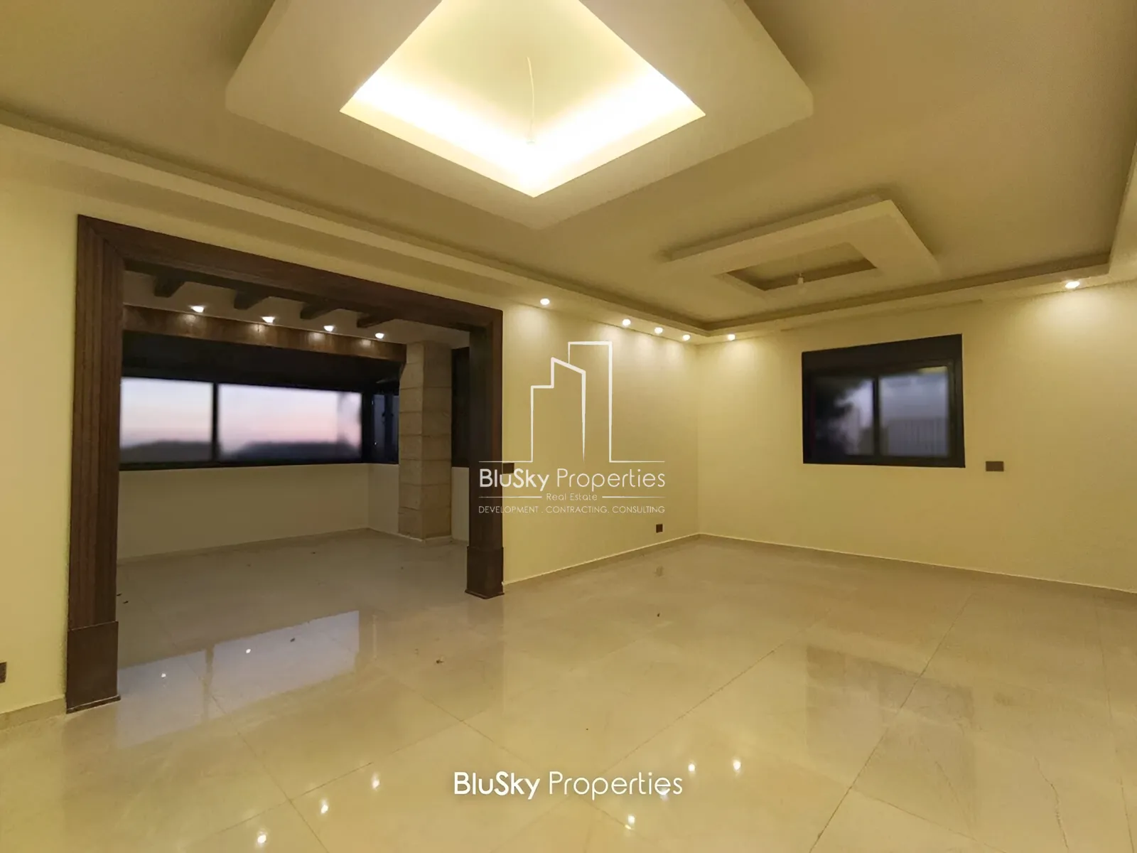 Apartment for Sale in Blat - 3 bed, 2 bath