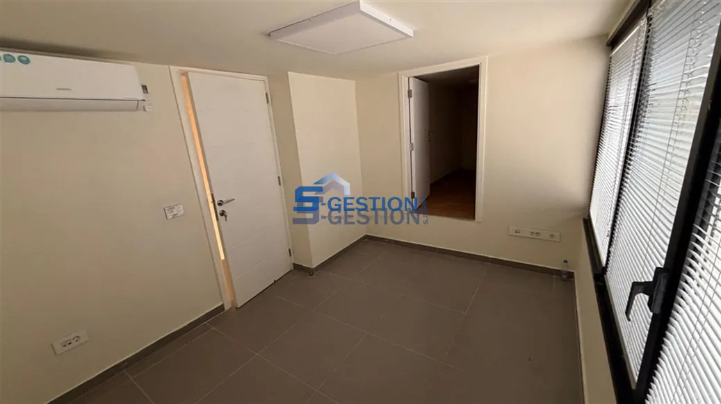 Office for Rent in Achrafieh