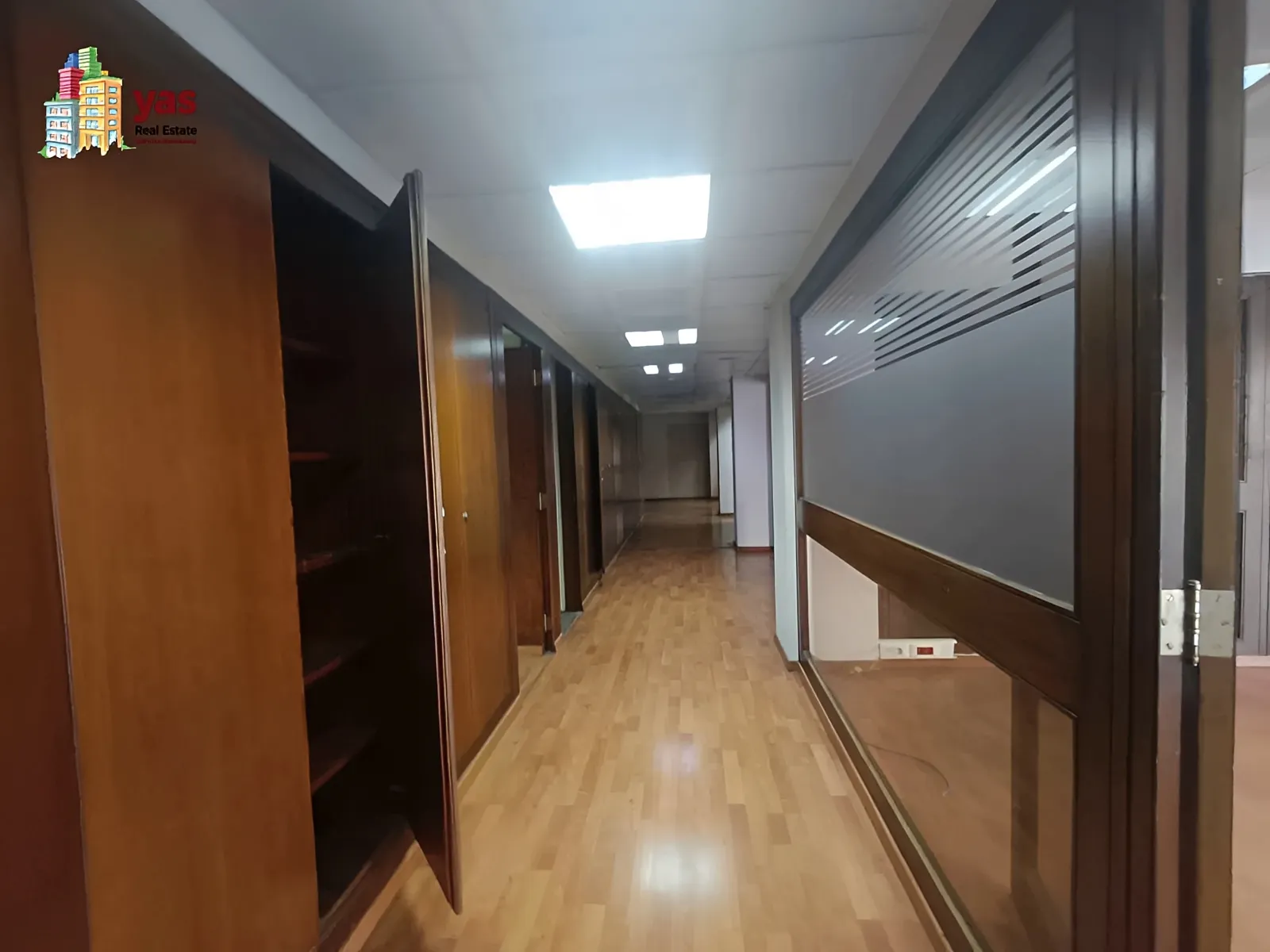 Office for rent in Daoura