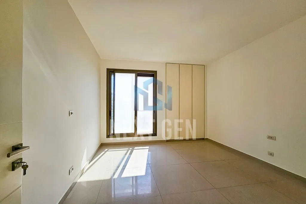 Apartment for sale in Ras, Bayrut, Lebanon