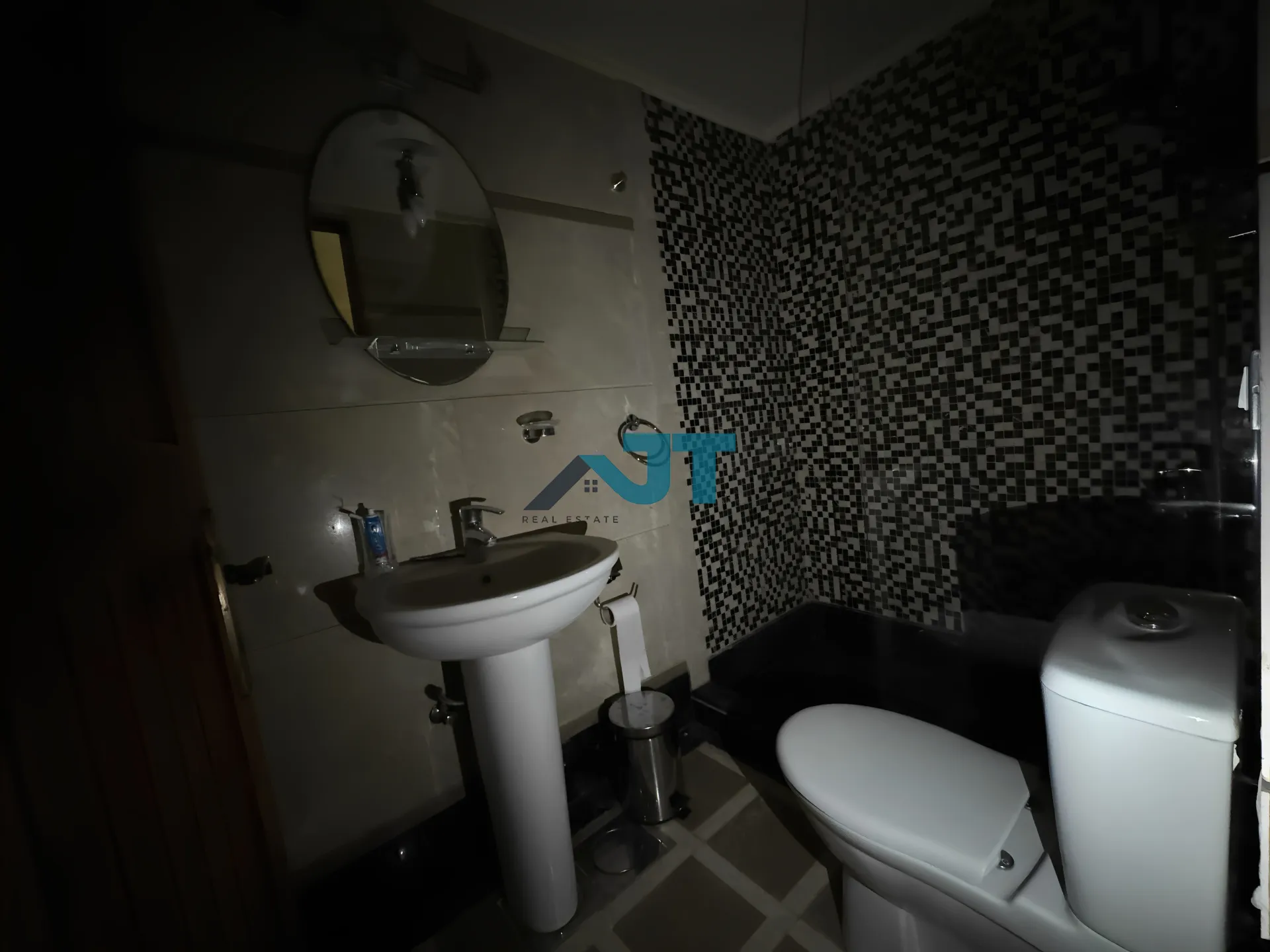 Apartment for Sale in Kfardebian