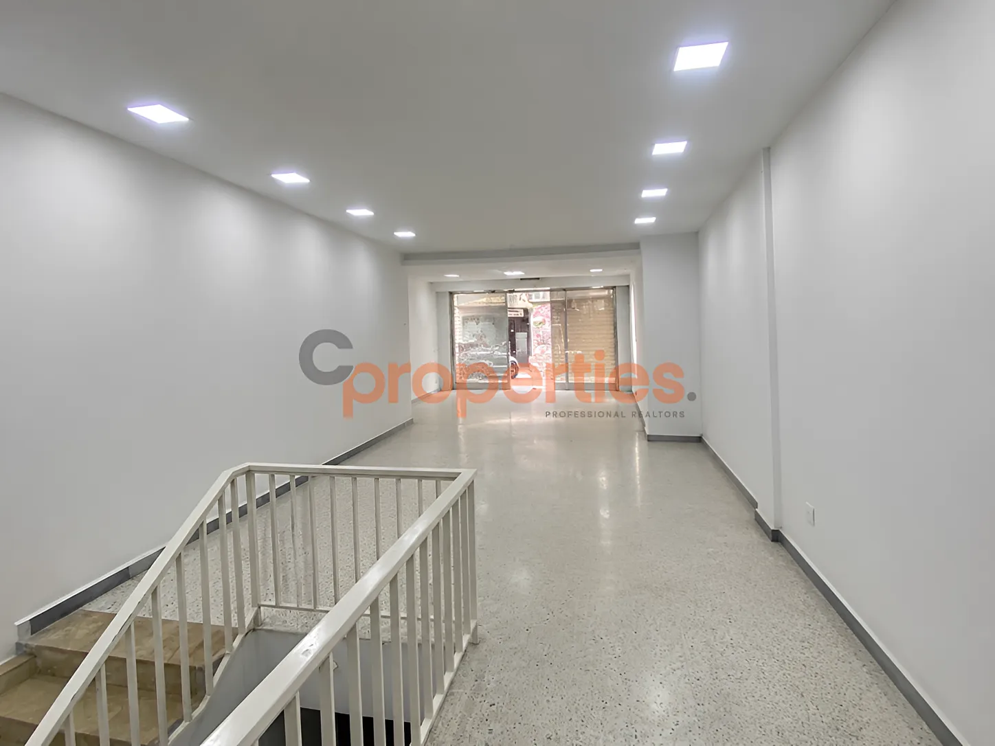 Shop for Sale in Mansourieh