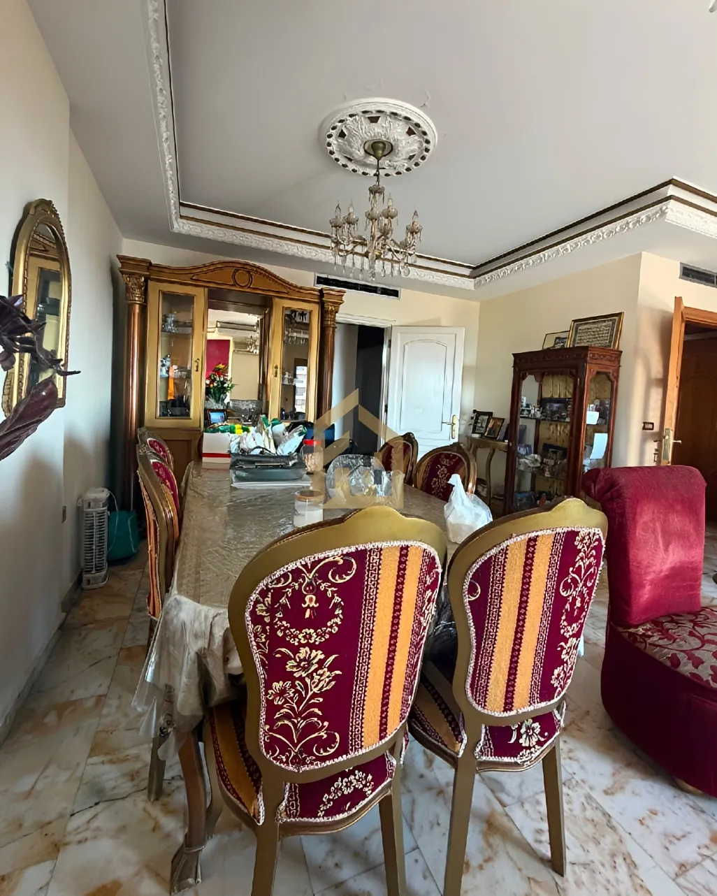 Apartment for sale in Khalde, Lebanon - 4 bed, 4 bath