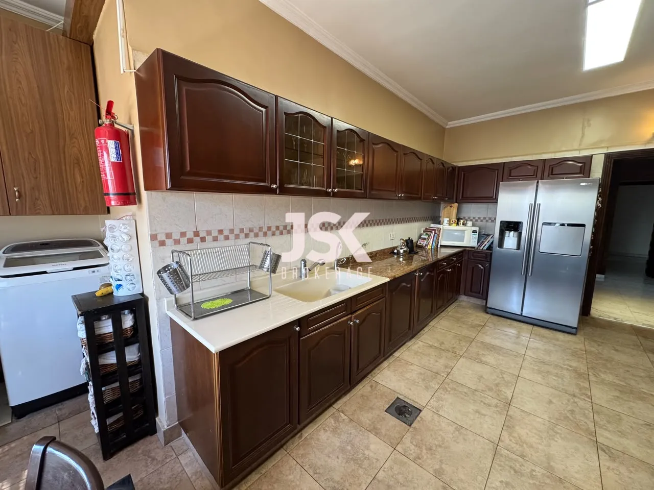 Apartment for Sale in Ras