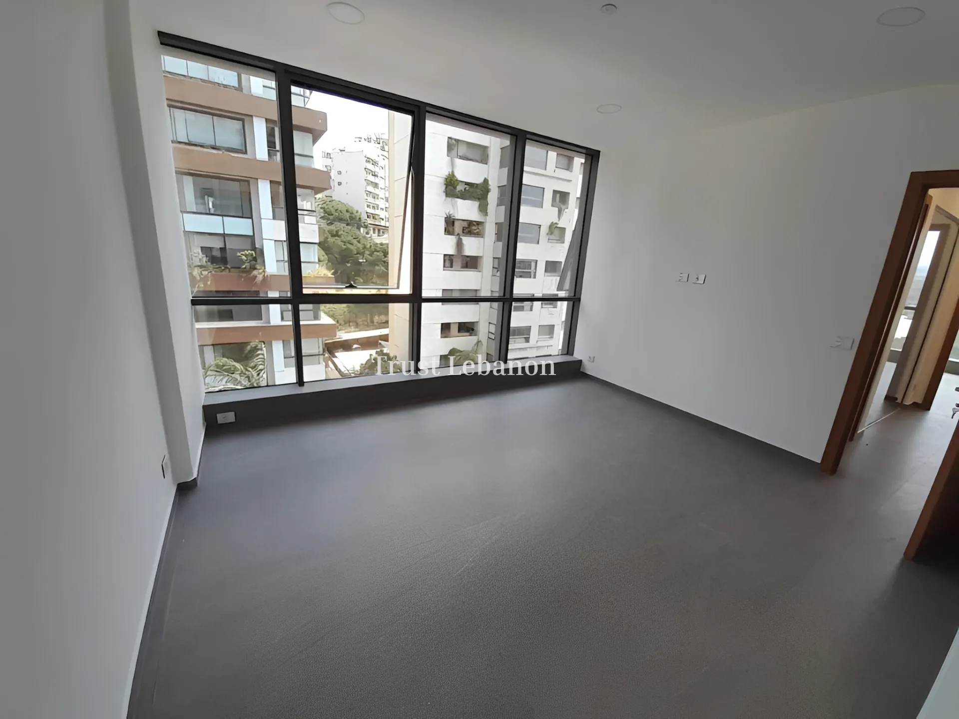 Office for rent in Horch Tabet, Lebanon