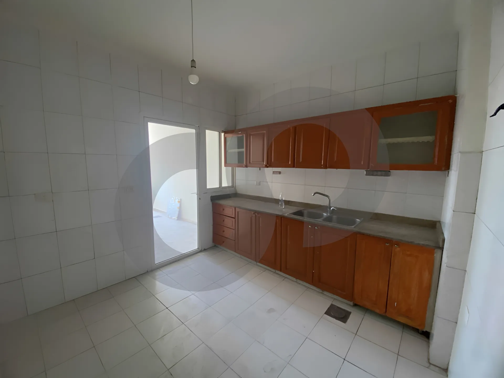 Apartment for Sale in Ras Al Naba'a - 3 bed, 2 bath