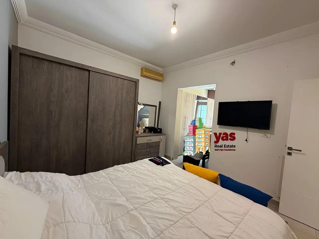 Apartment for Sale in Ballouneh - 3 bed, 3 bath