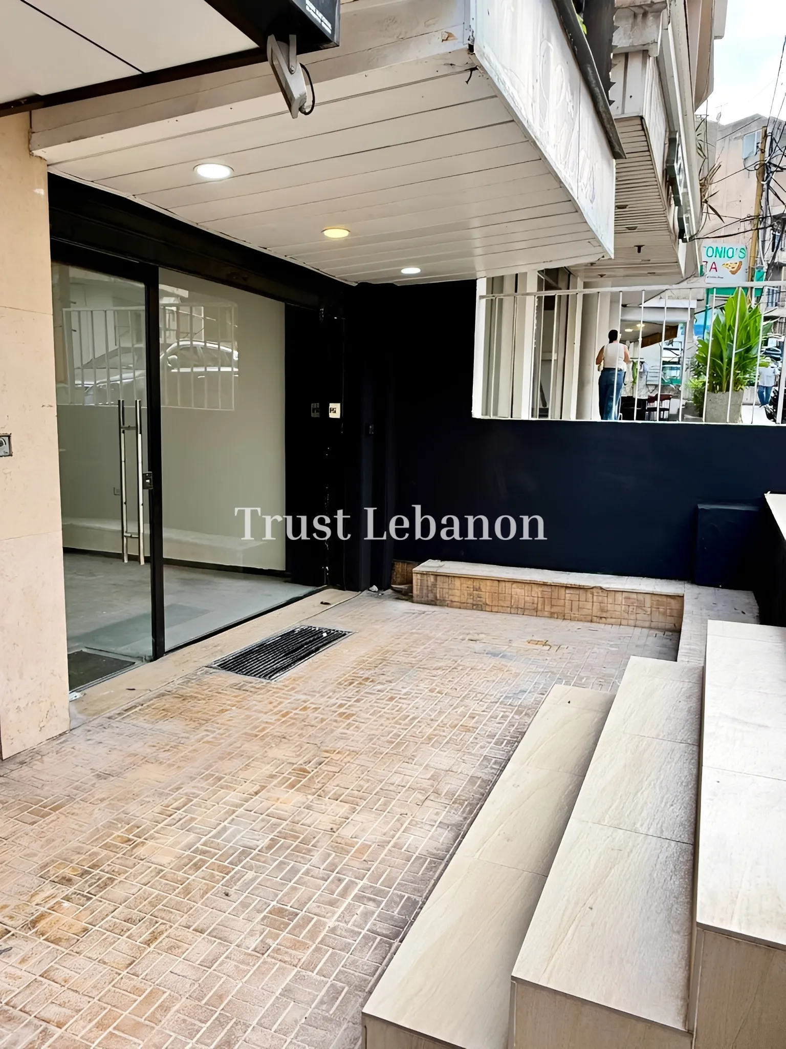 Shop for rent in Badaro, Beirut, Lebanon