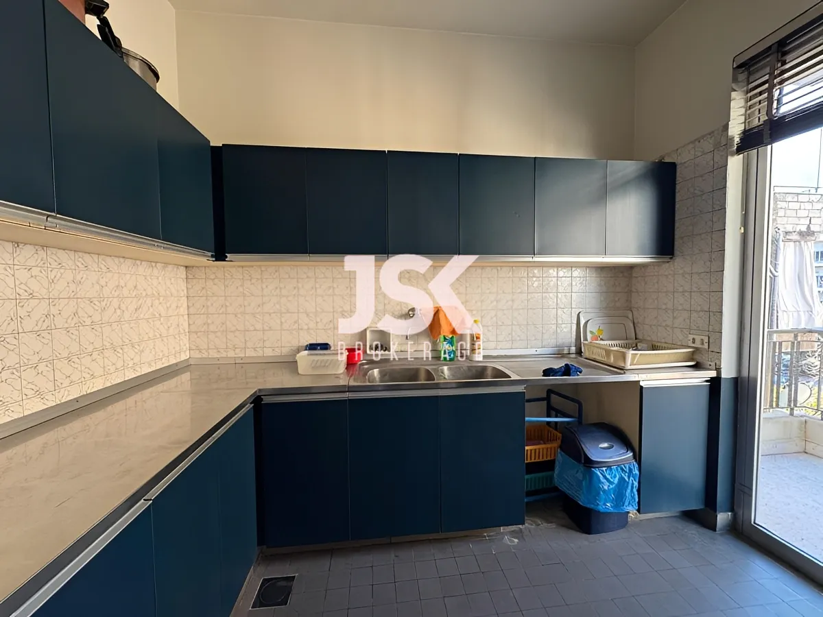 Apartment for Sale in Ain el remmeneh, baabda, Lebanon - 3 bed, 3 bath
