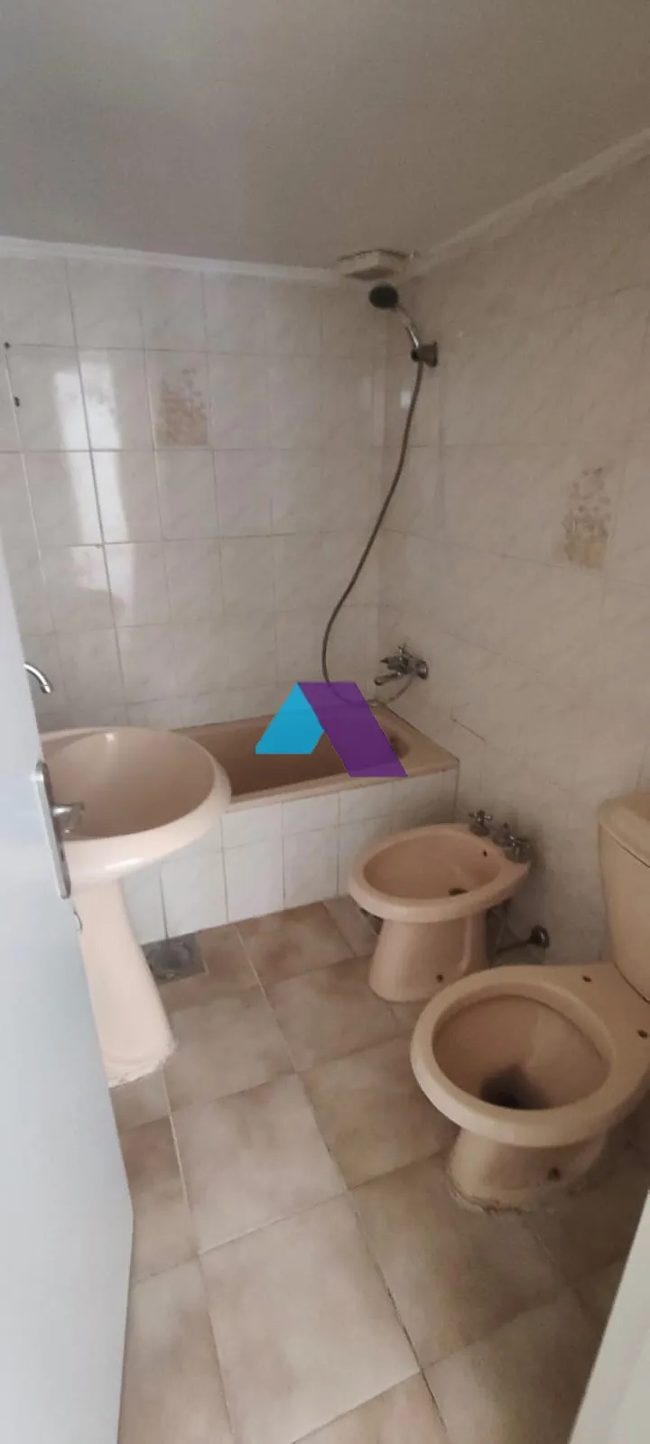 Apartment for Sale in Ain El Rihane