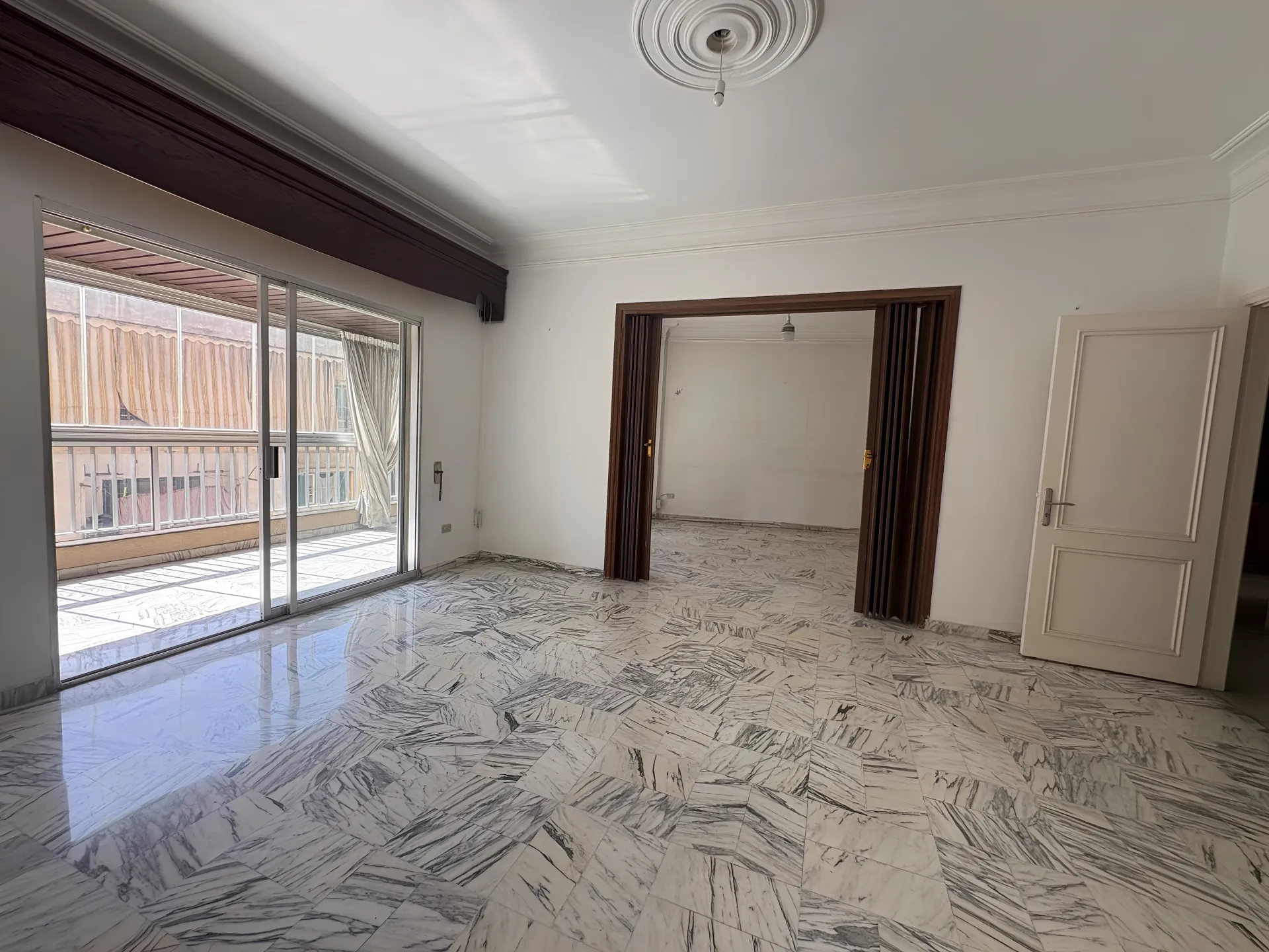 Apartment for sale in Ras al naba'a, beirut, lebanon