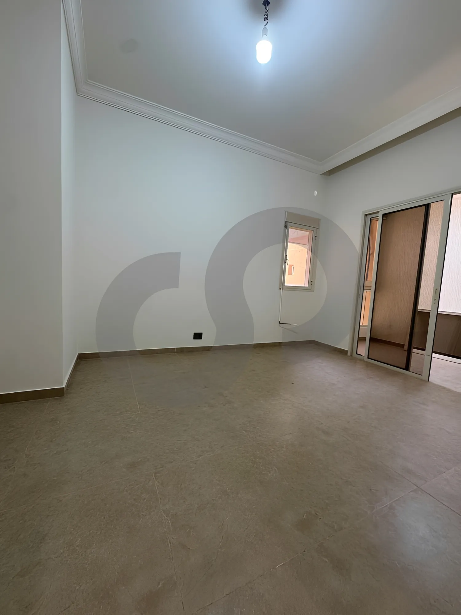 Apartment for Sale in Haret Sakher