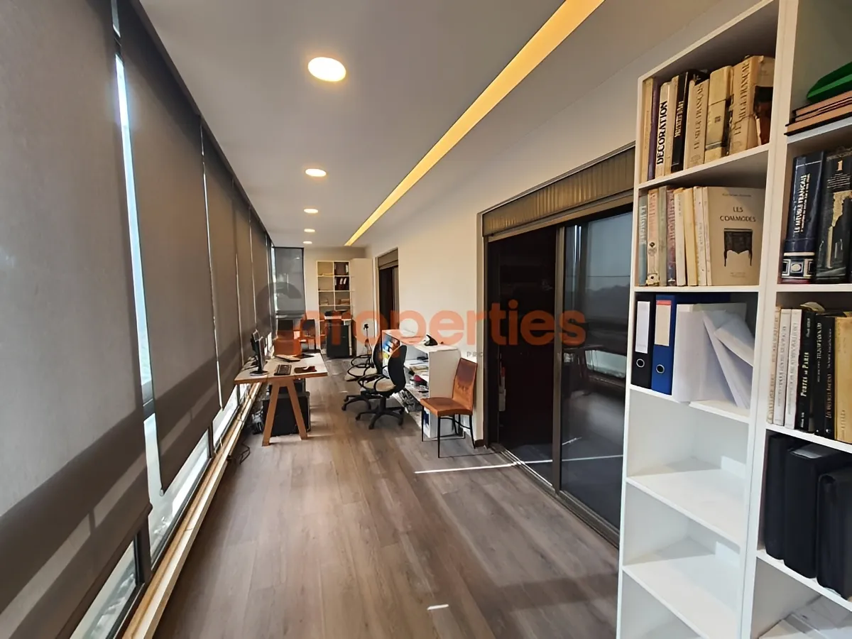 Office for Sale in Mansourieh