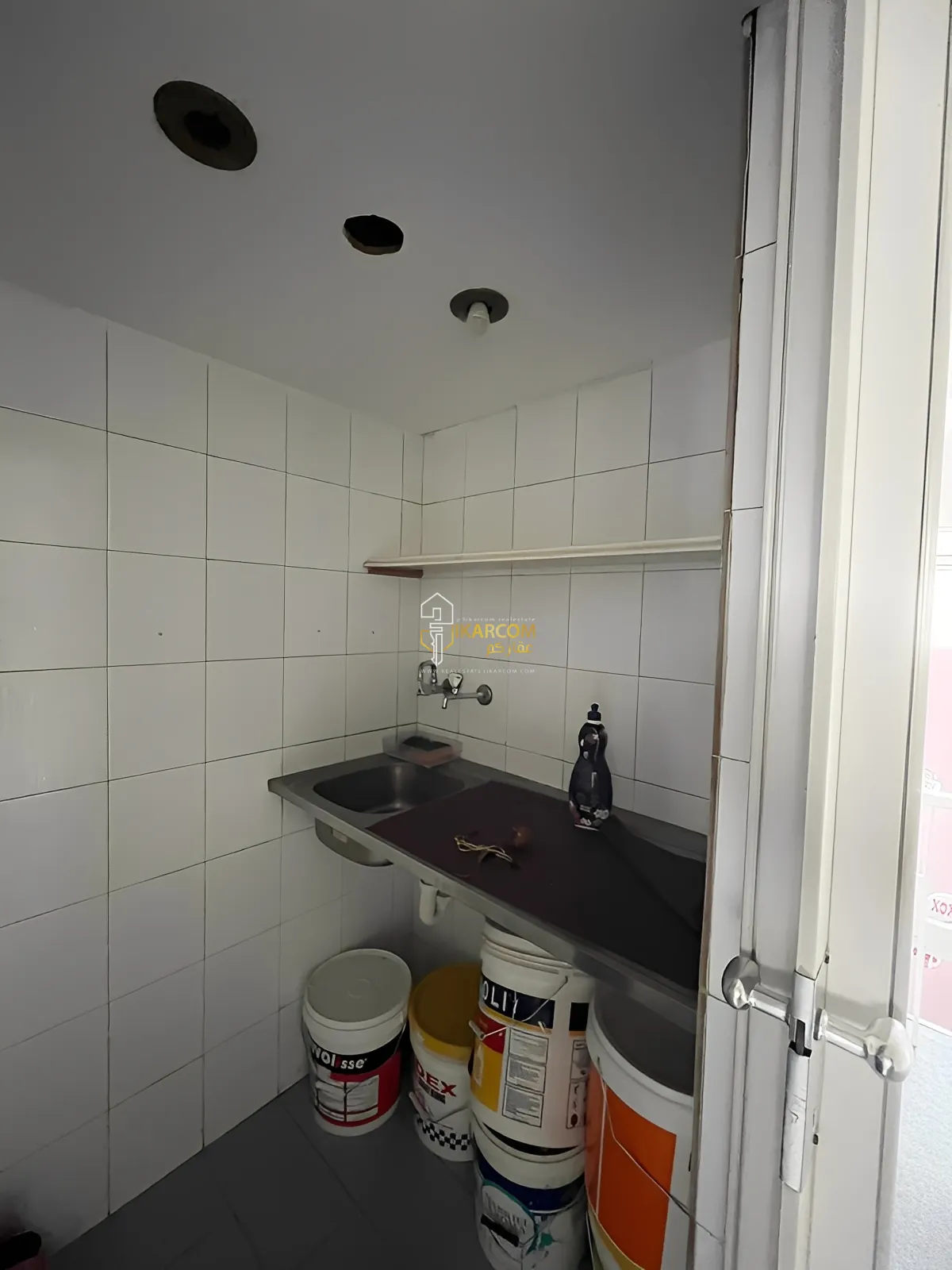 Shop For Rent in Jdeideh