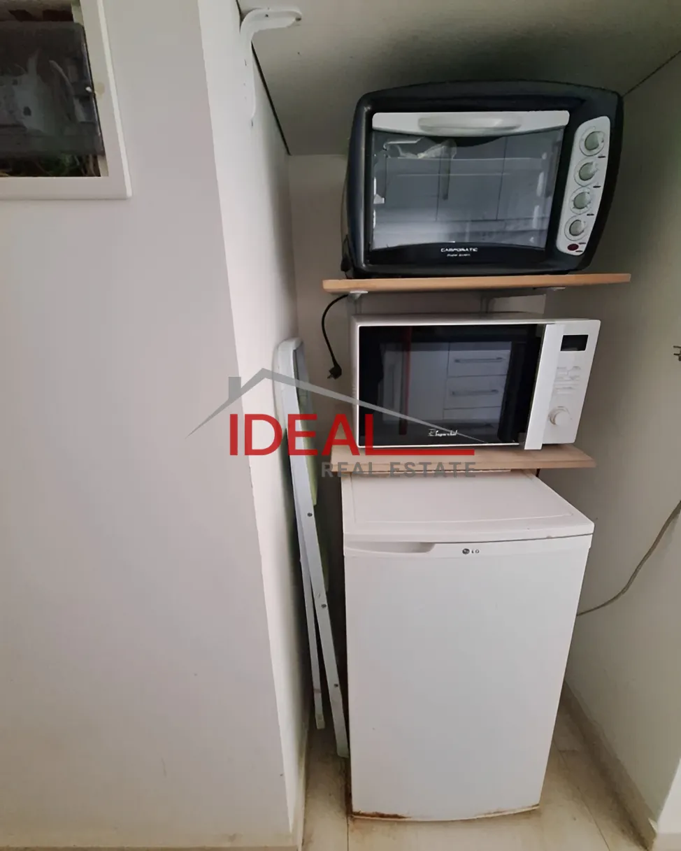 Apartment for sale in Ras Osta, Lebanon - 1 bed, 1 bath