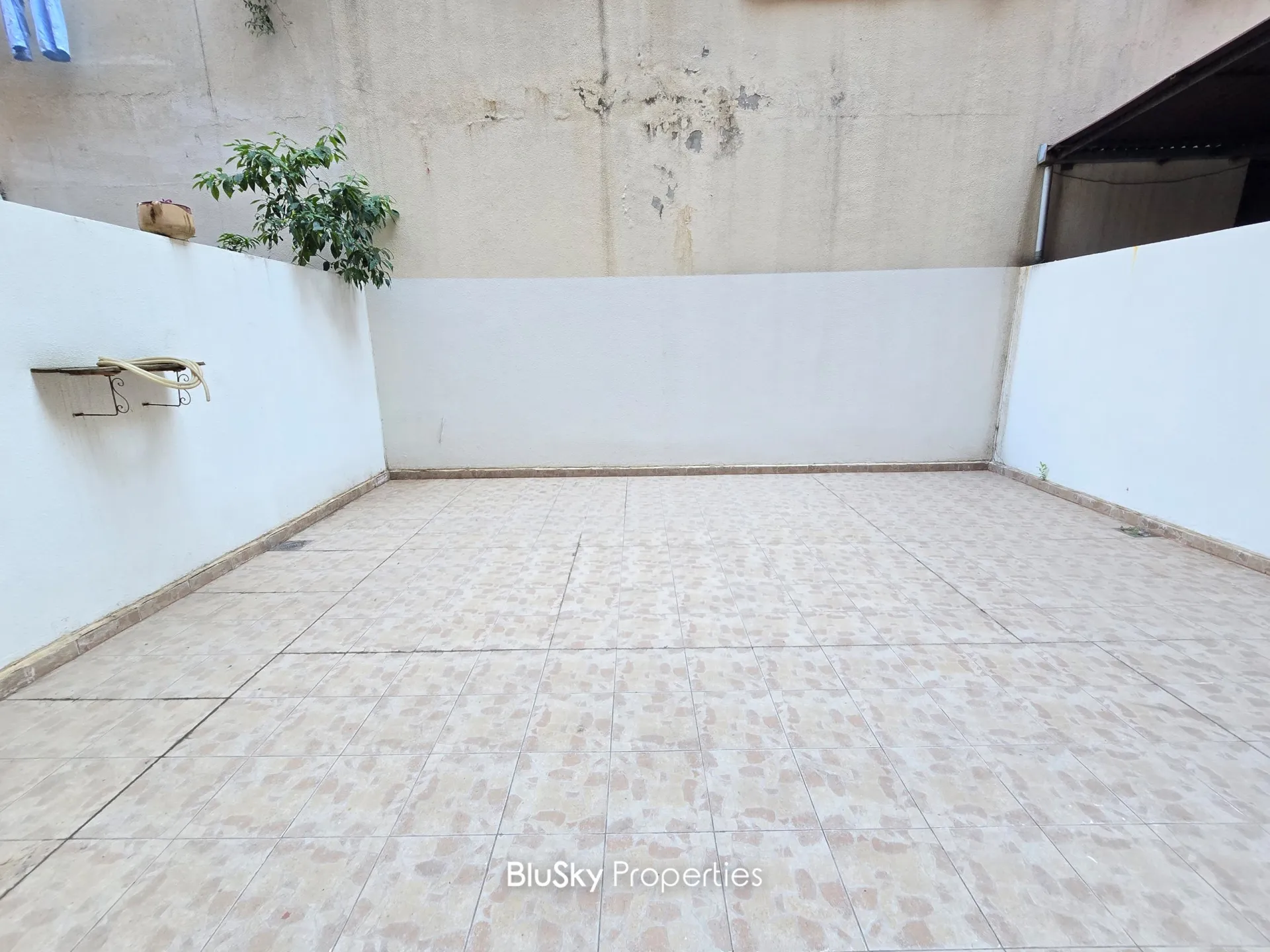 Apartment for sale in Mansourieh, lebanon