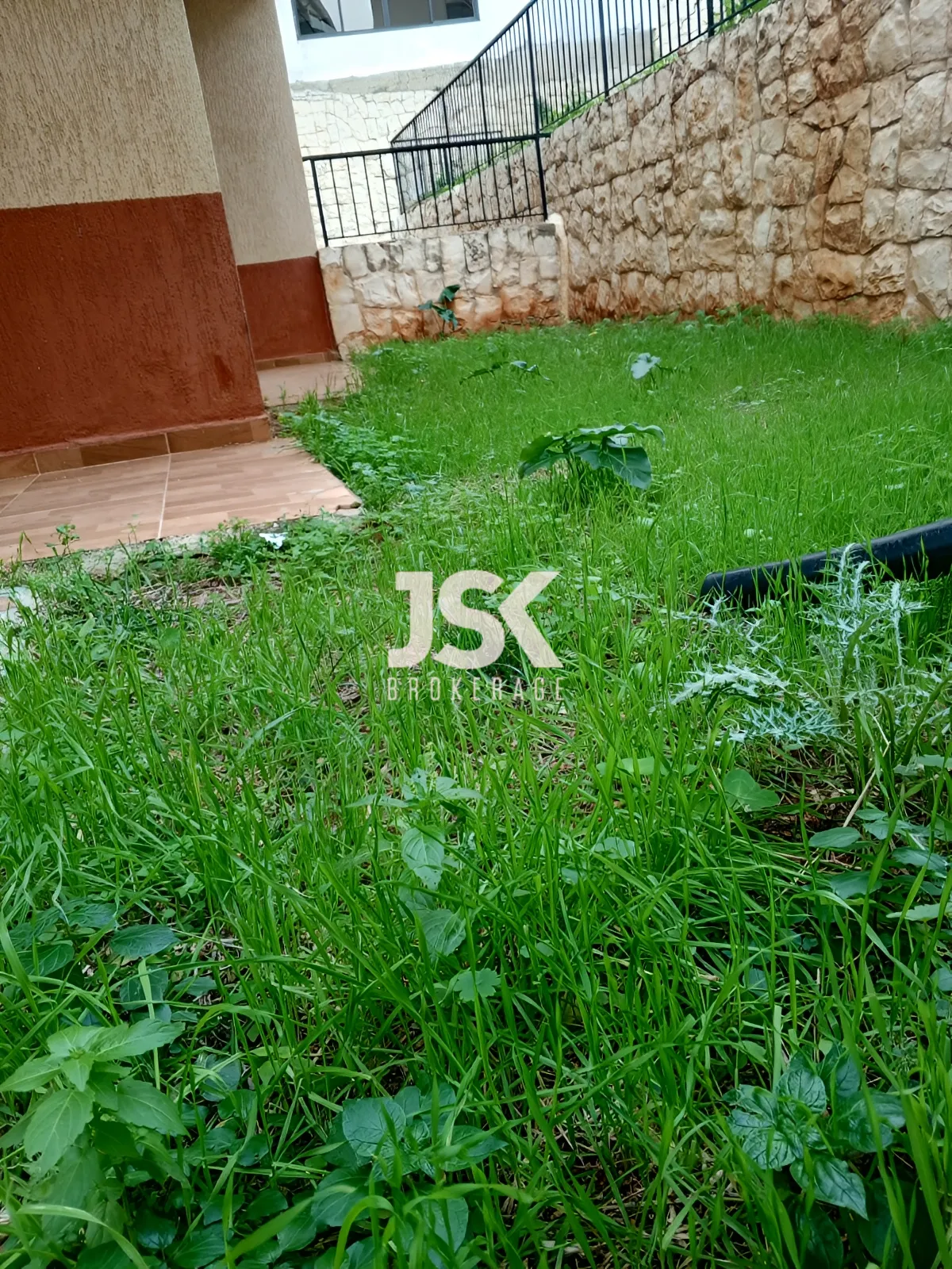 Apartment for Sale in Halat