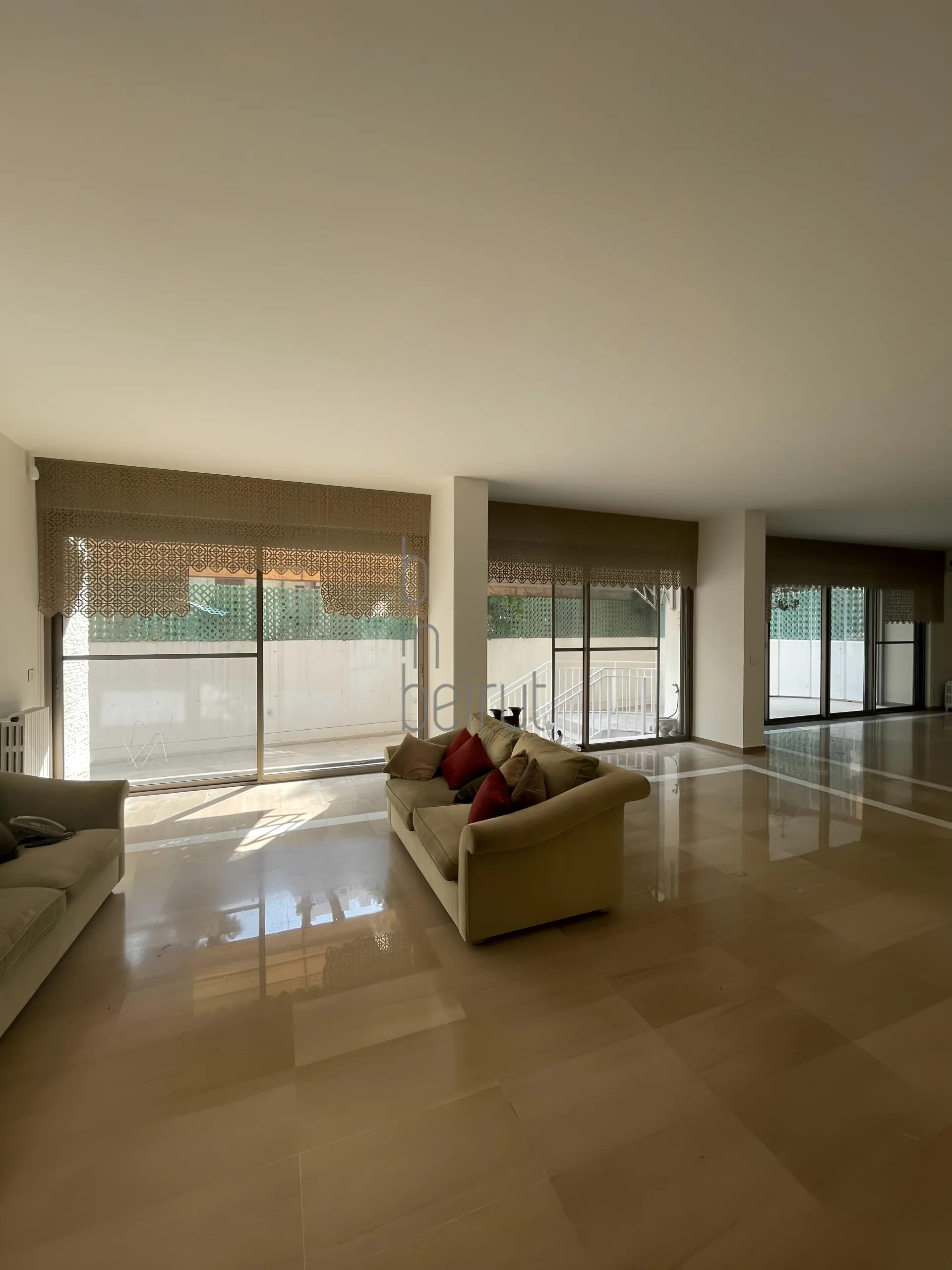 Apartment for Rent in Zarhat el Ihssan - 3 bed, 2 bath