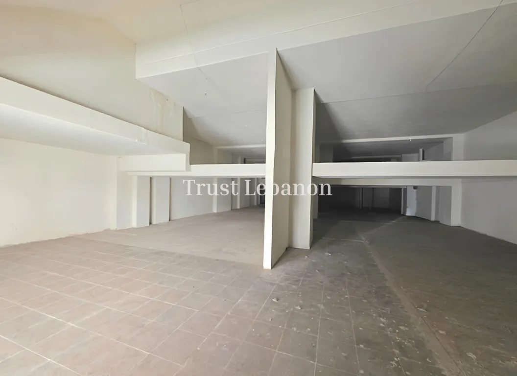 Showroom for rent in Gemmayzeh, Beirut, Lebanon