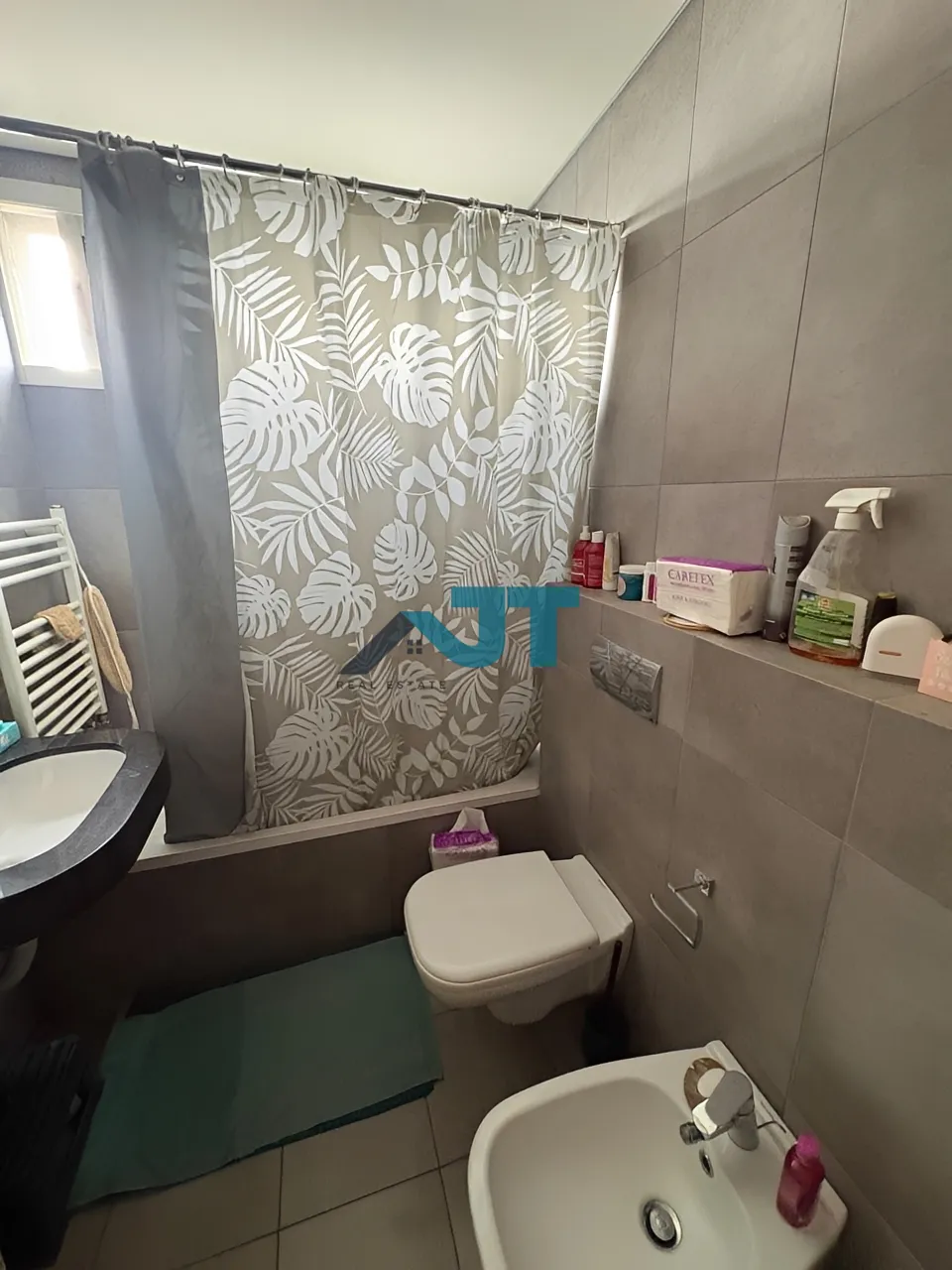 Apartment for rent in Achrafieh