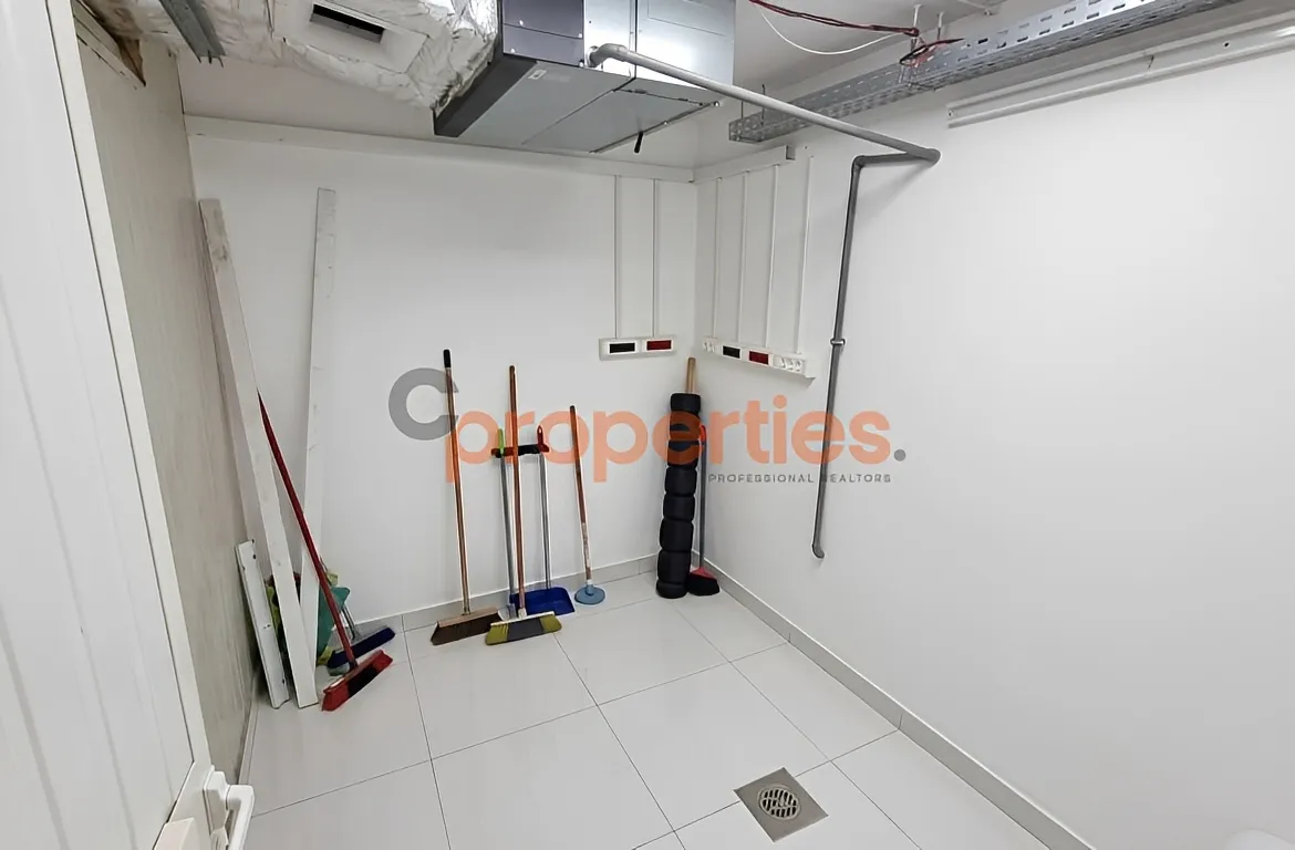 Office for Rent in Achrafieh
