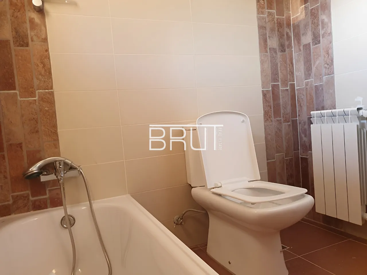 Apartment for Sale in Ghadir
