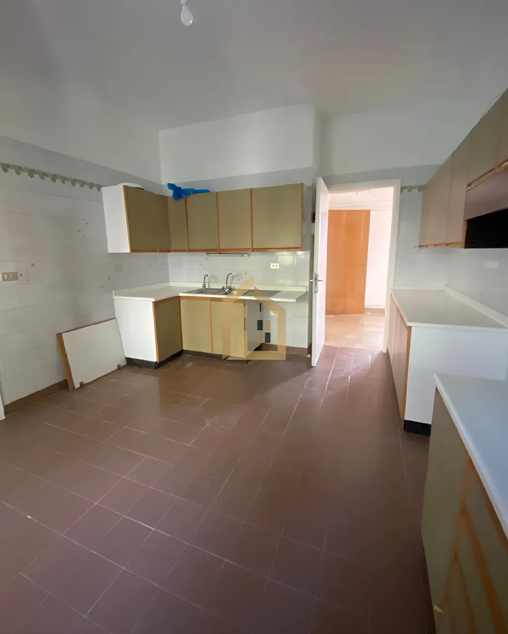 Apartment for sale in Ballouneh, Lebanon
