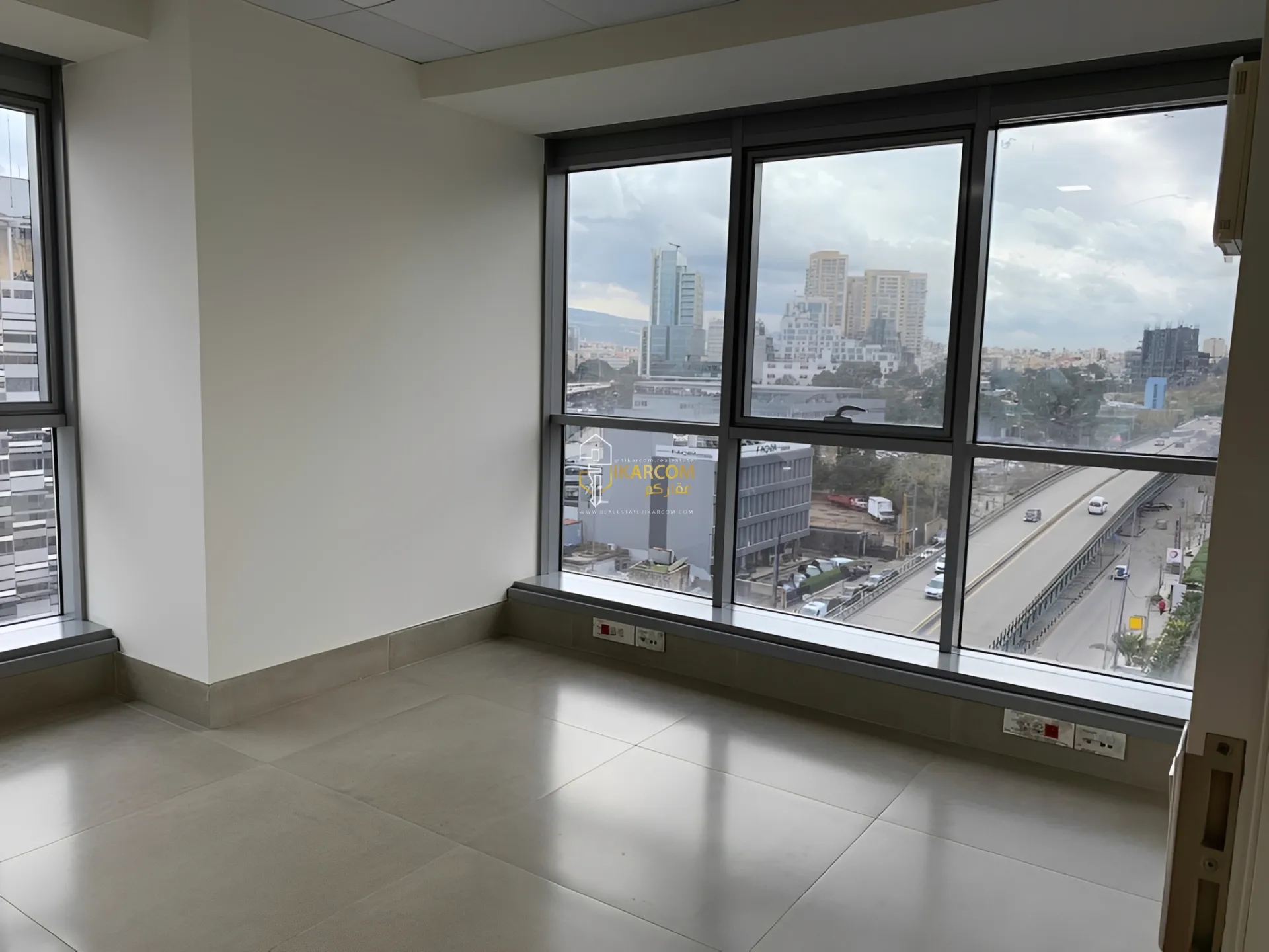 Office for sale in Achrafieh