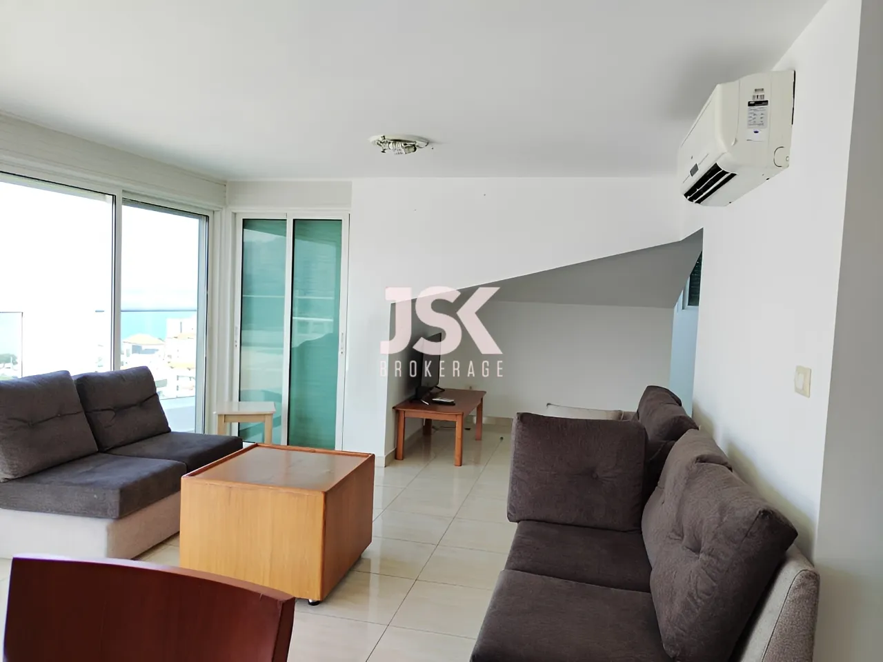 Apartment for Sale in Haret Sakher