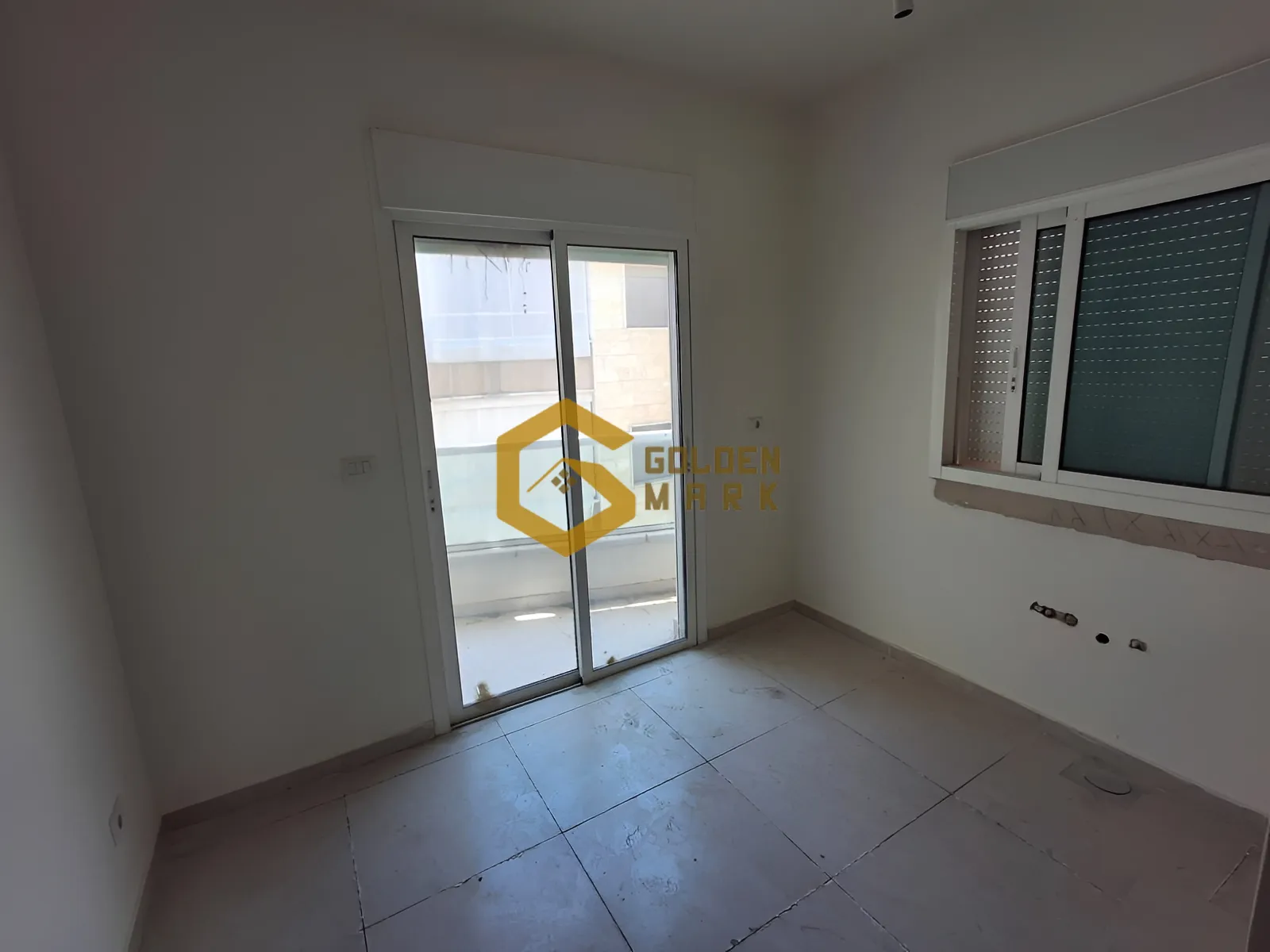 Apartment for Sale in Aachqout - 3 bed, 2 bath