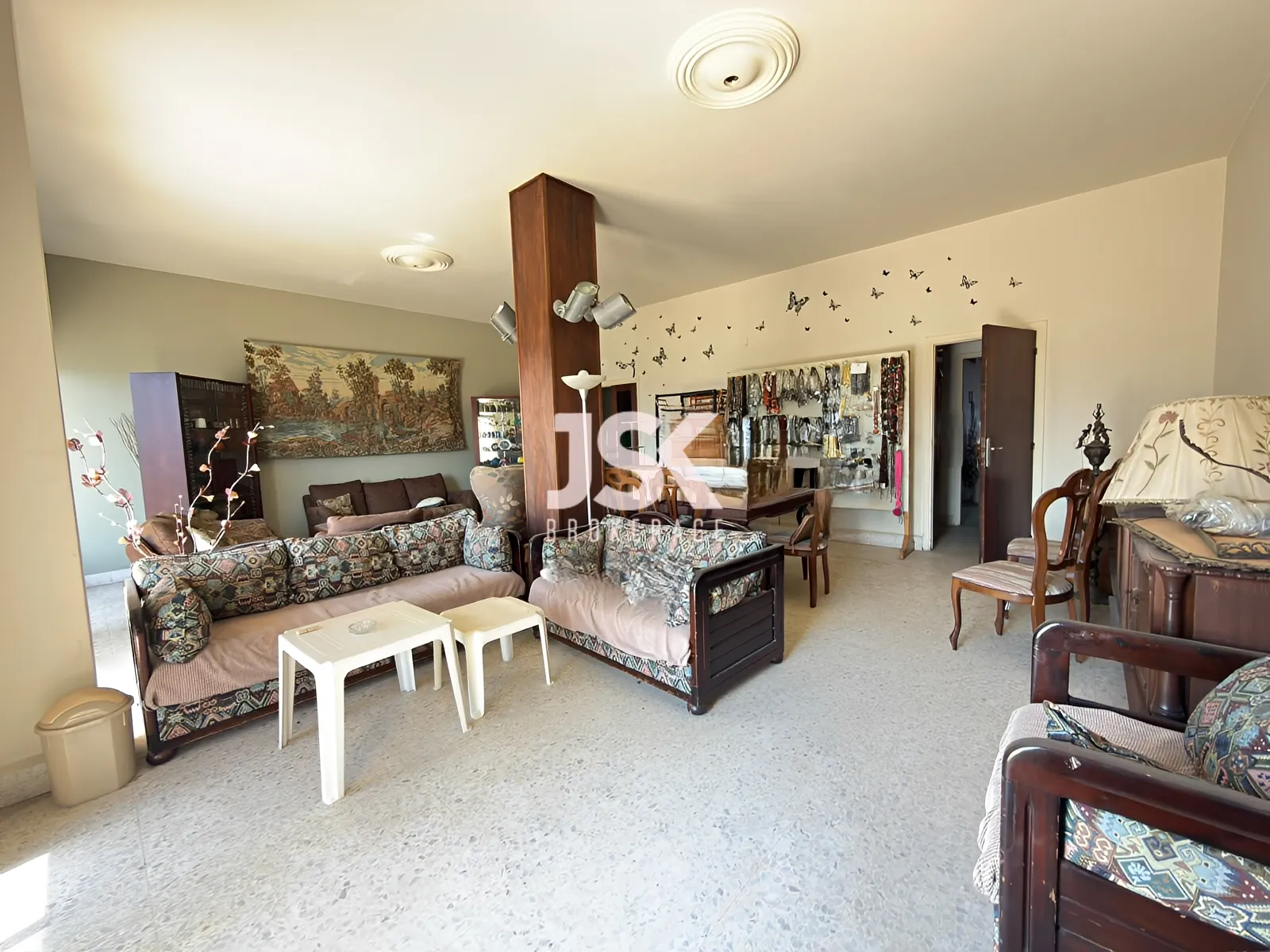 Apartment for Sale in Ain El Remmaneh