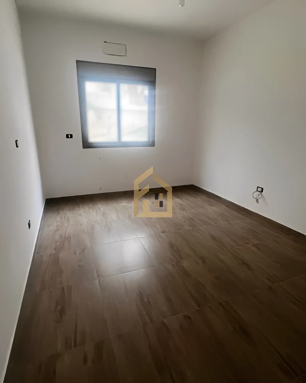 Apartment for rent in Zikrit, Lebanon