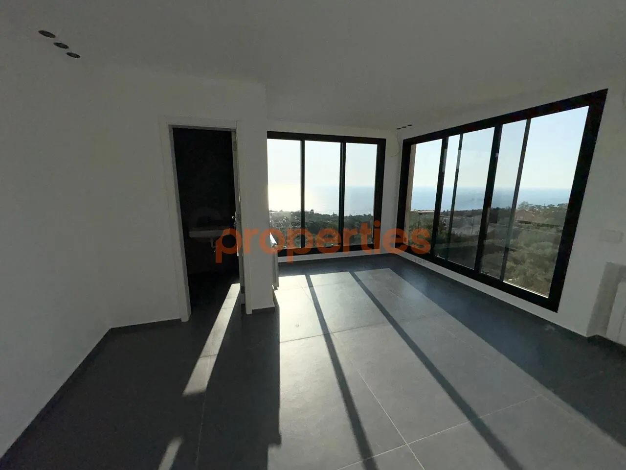 Villa for Sale in Tehoum