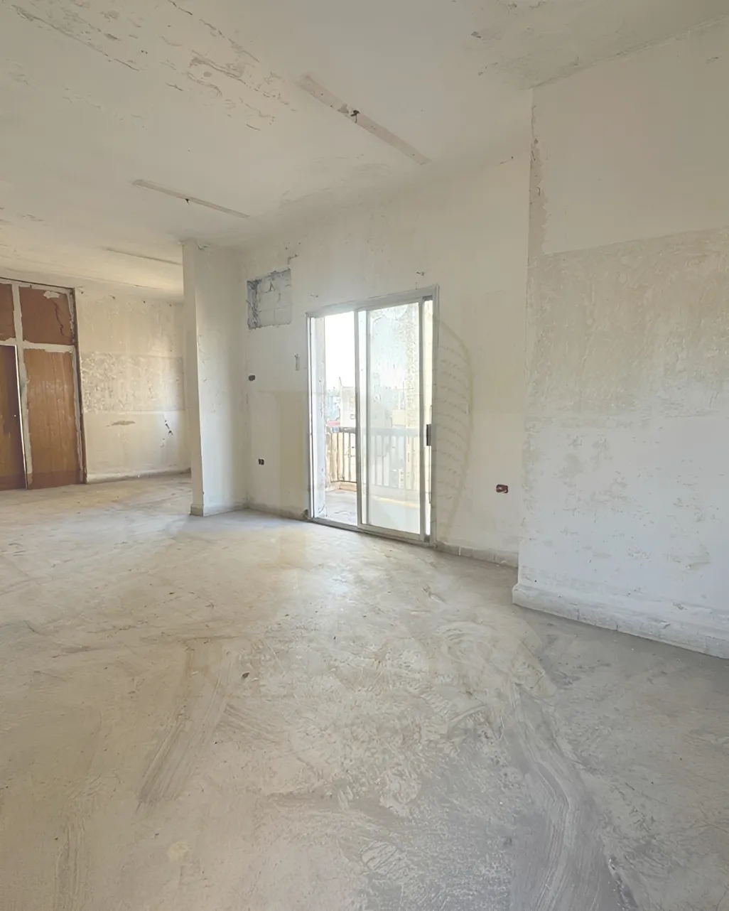 Apartment for sale in Baouchriyeh, Lebanon - 4 bed, 3 bath