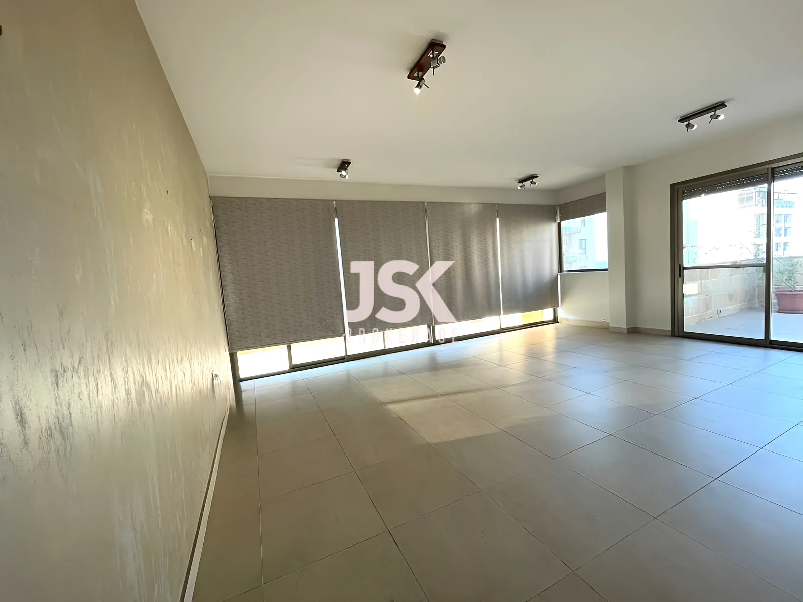 Apartment for Rent in Ras