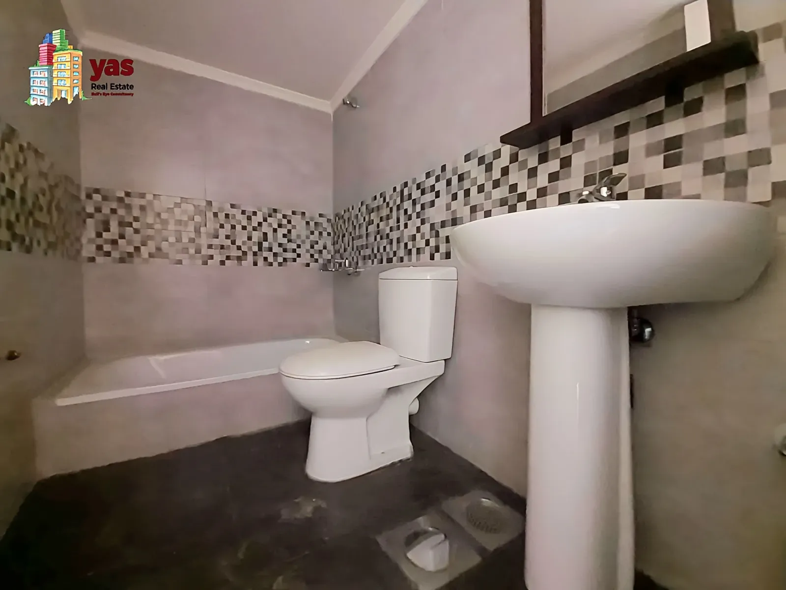 Apartment for Sale in Haret Sakhr - 3 bed, 4 bath