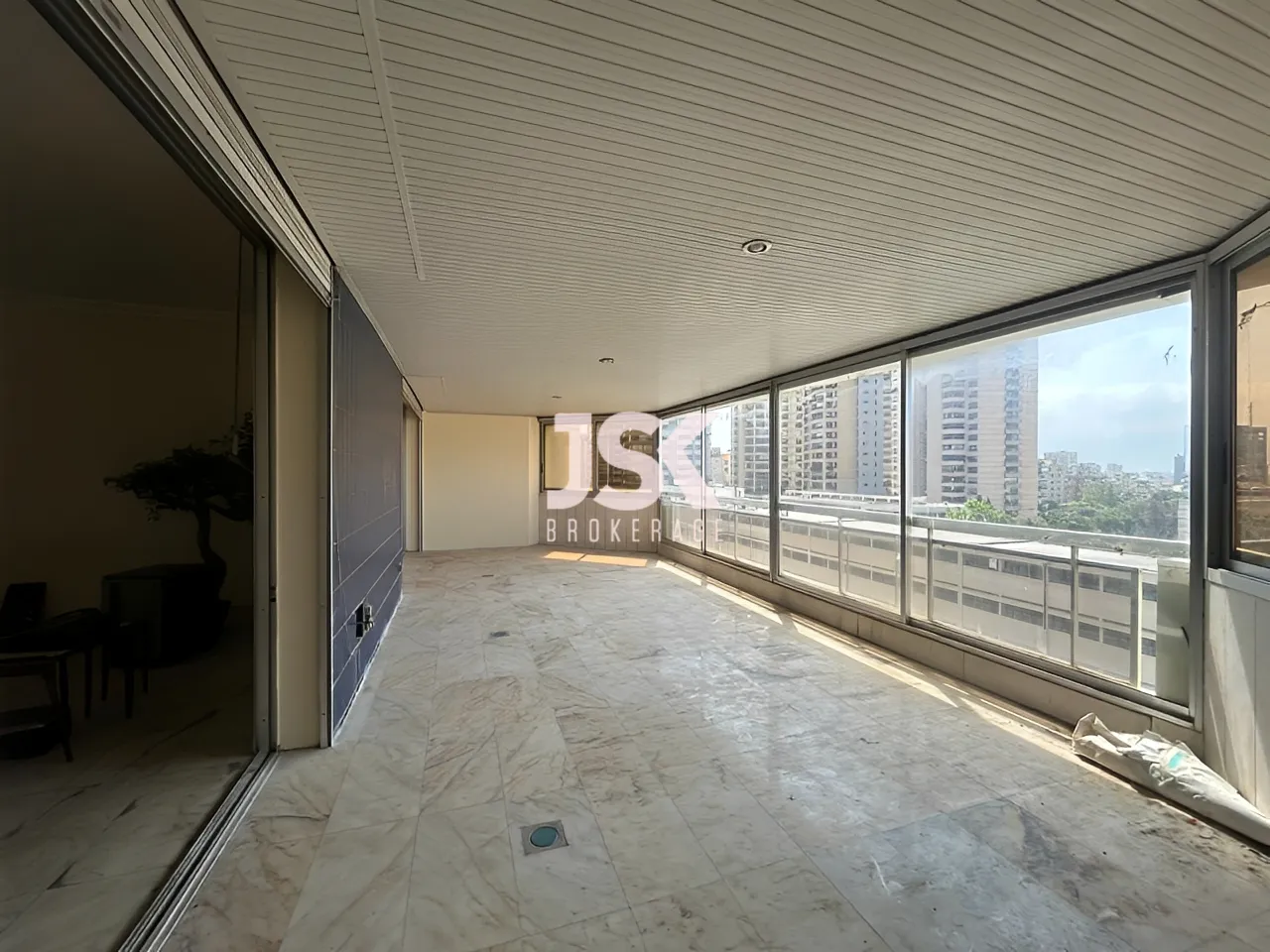 Apartment for Sale in Kraytem