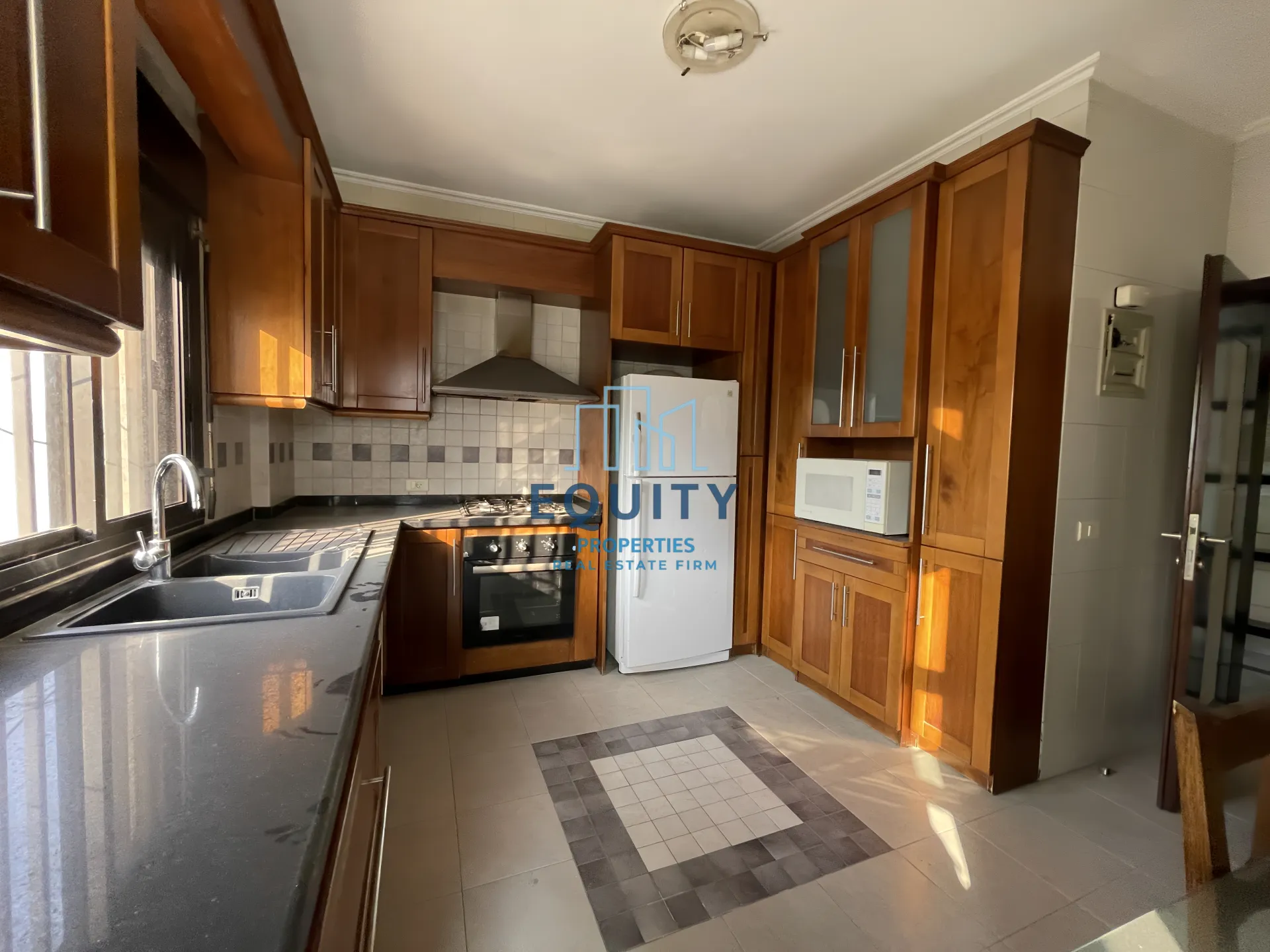 Apartment for Sale in Sarba - 3 bed, 2 bath