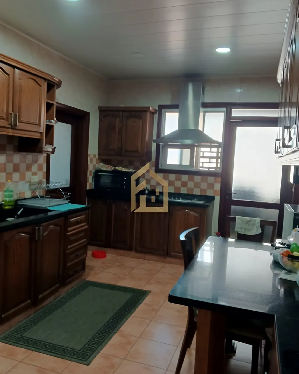 Apartment for sale in Mar Takla, Hazmieh - 3 bed, 3 bath