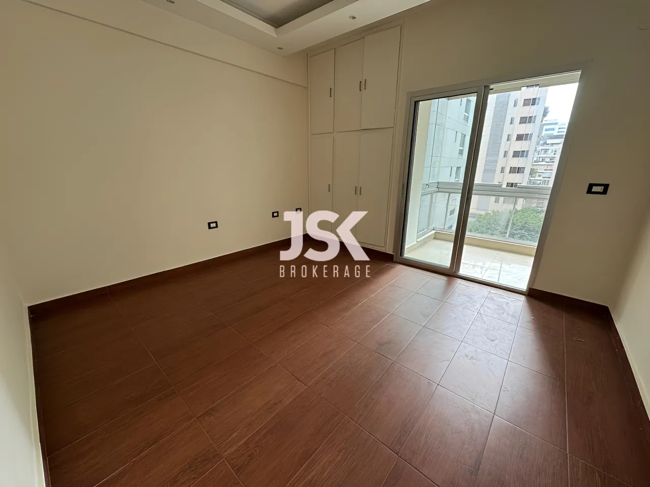 Apartment for Rent in Raoucheh