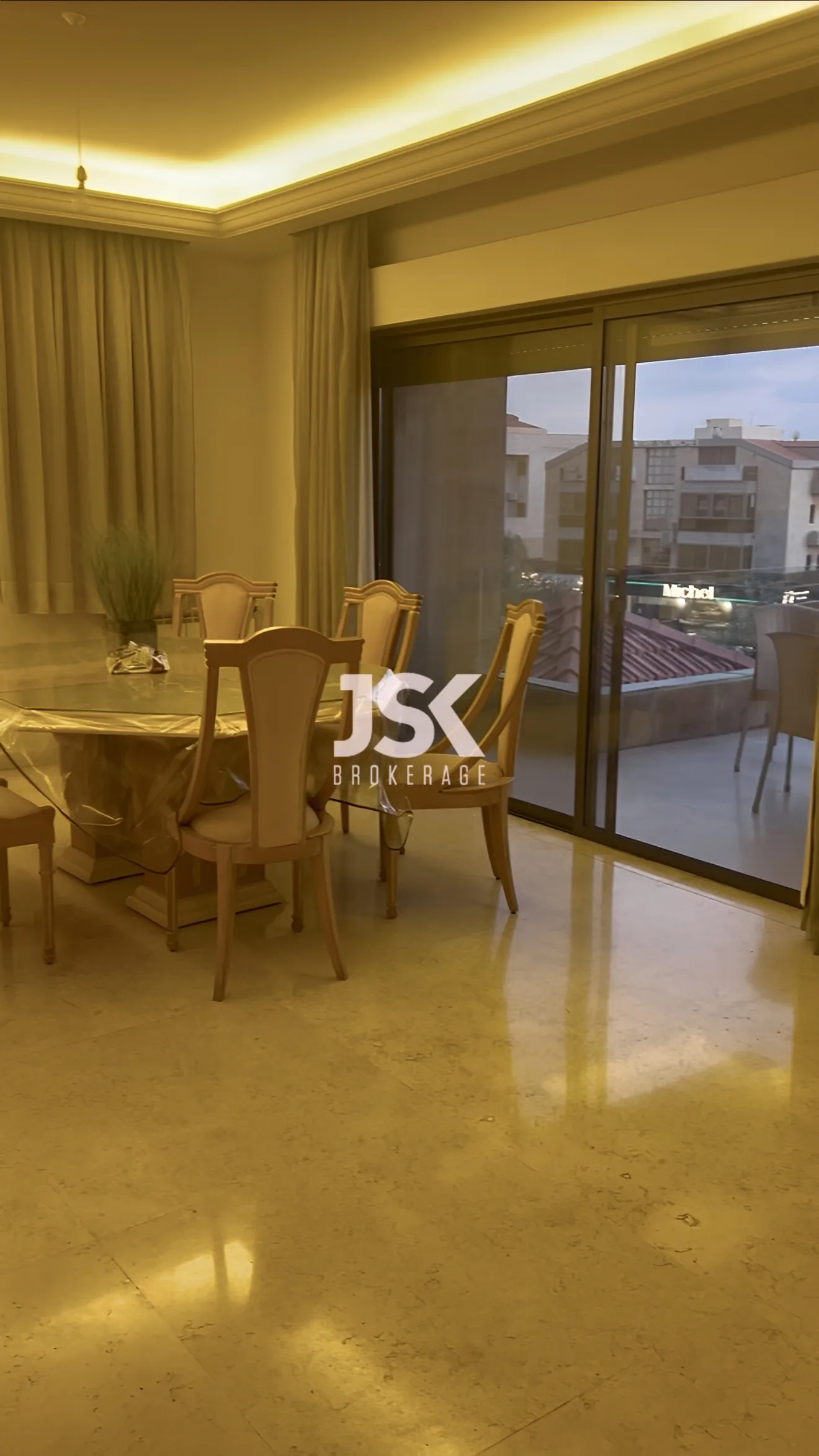 Apartment for Sale in Kfar Hbab - 4 bed, 5 bath