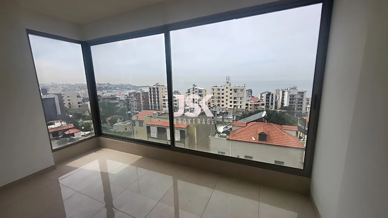 Apartment for Sale in Haret Sakher - 3 bed, 3 bath
