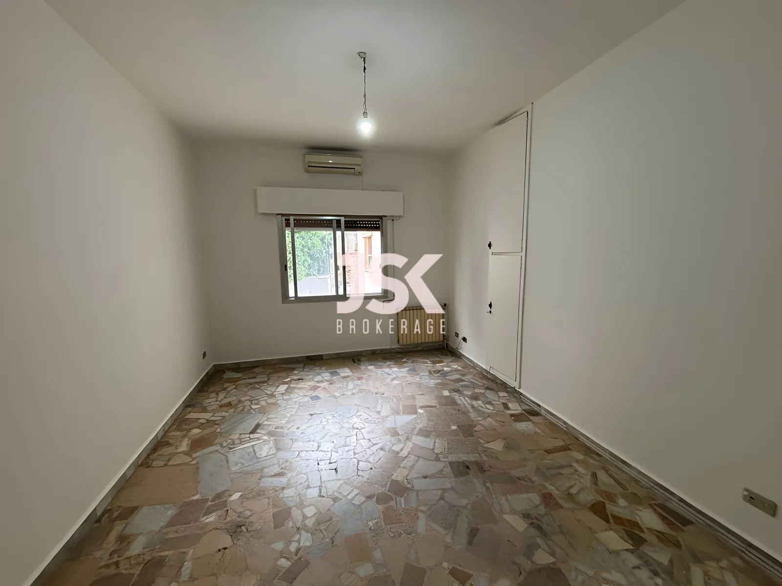 Apartment for Sale in Mazraat Yachoua