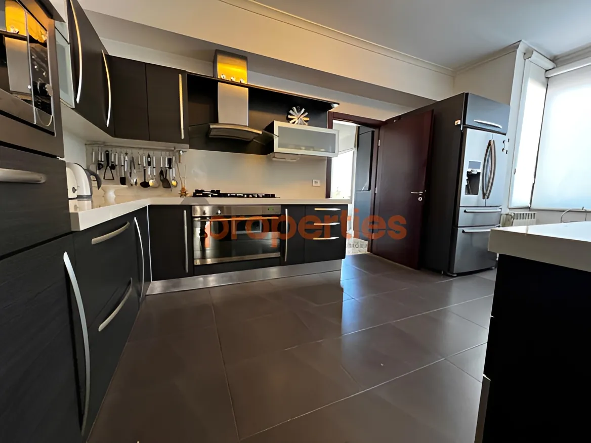 Apartment for Rent in Forn El Chebbak