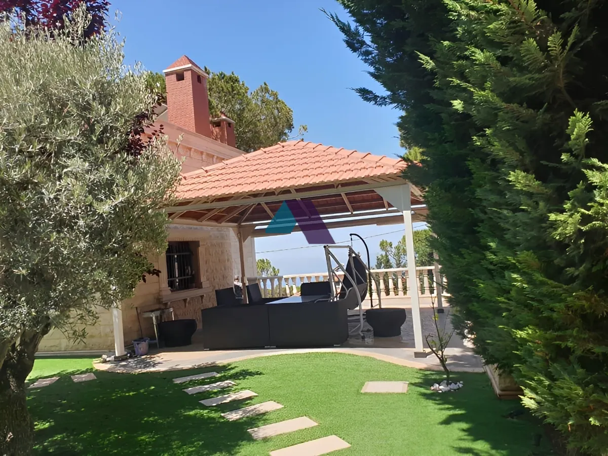 Villa for Sale in Aley