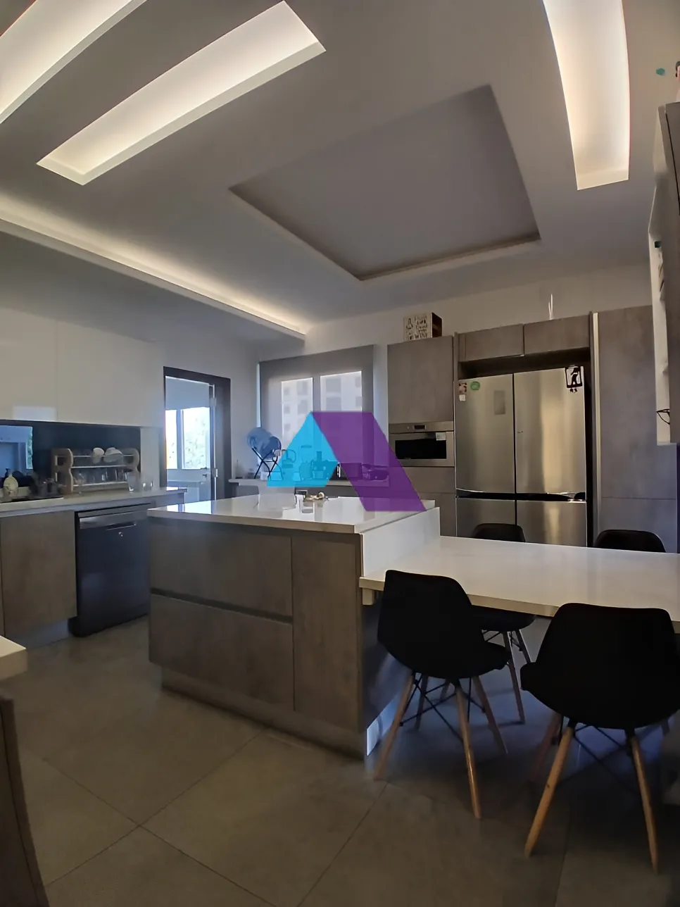 Apartment for Sale in Ballouneh